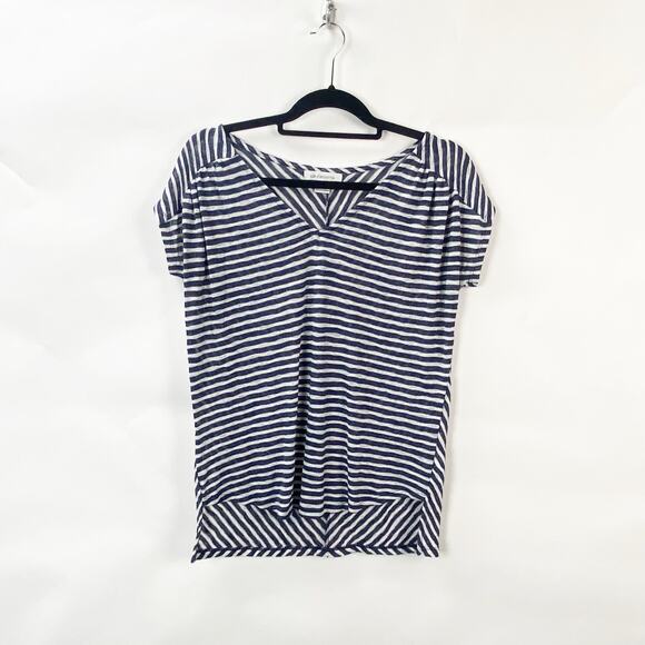 Liz Claiborne Small Womens Blue White Striped Knit Top Tee - Picture 1 of 6